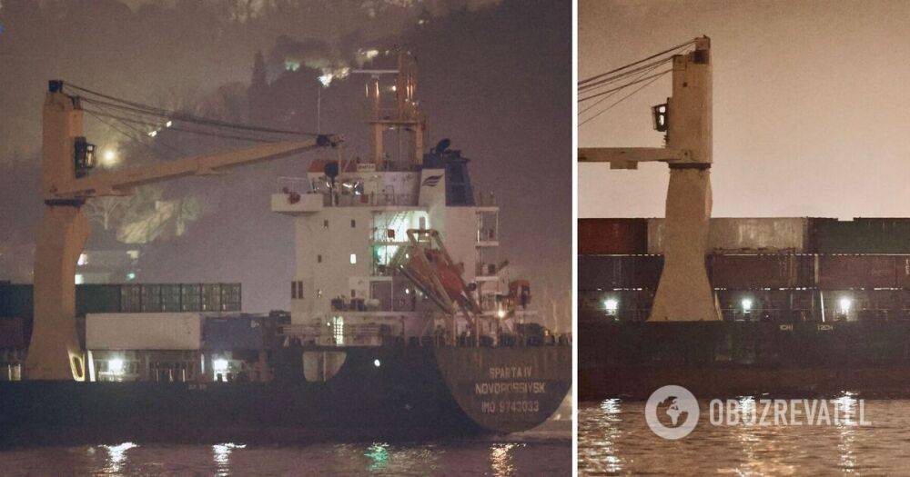 В Черное море через Босфор вошел российский подсанкционный корабль с военным грузом – СМИ