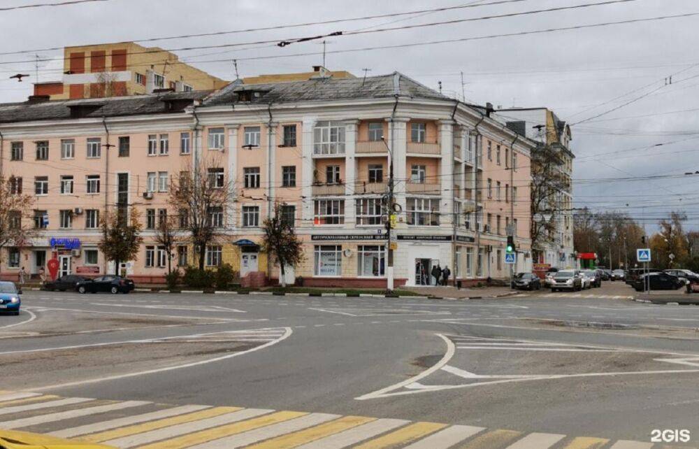 Суд дал УК полгода на ремонт фасадов дома на проспекте Калинина в Твери