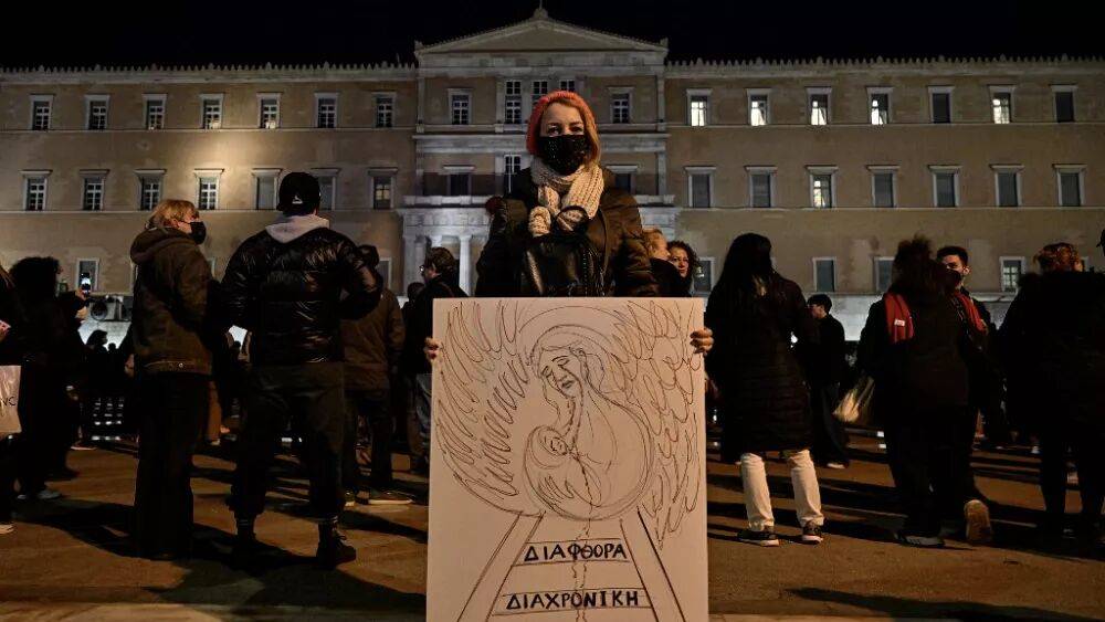 Протесты в Греции в связи с катастрофой у Темпе