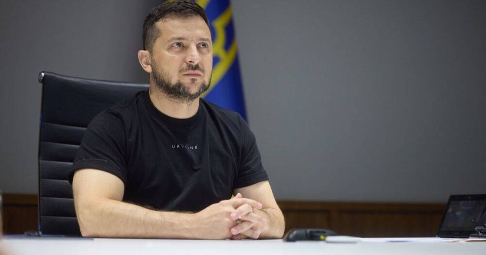 Массированный обстрел Украины оккупантами: Зеленский провел совещание