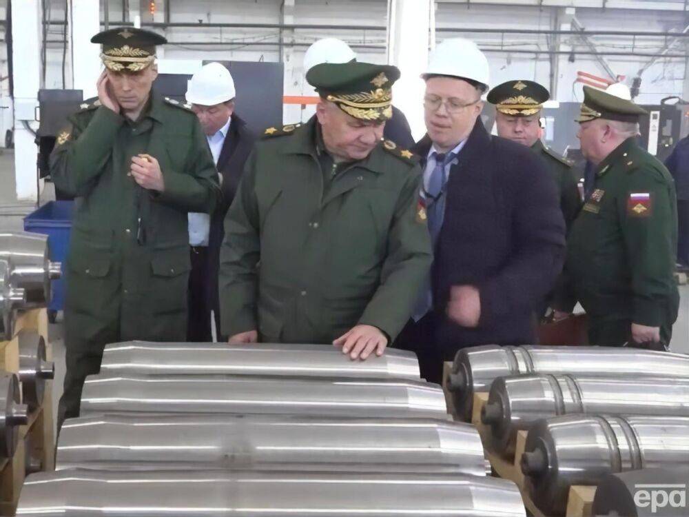 Шойгу заявил оккупантам, что РФ наращивает объемы производства боеприпасов