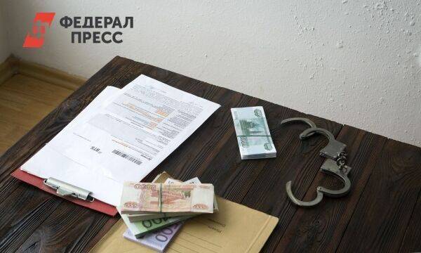 Начальника отдела Центрального рынка в Иркутске обвинили в получении взятки
