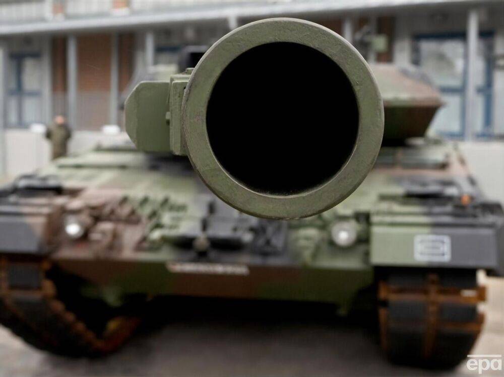 Глава минобороны Дании анонсировал передачу Украине САУ CAESAR и танков Leopard