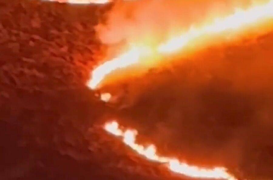 "Огненные круги": загадочный взрыв и пожар напугали россиян