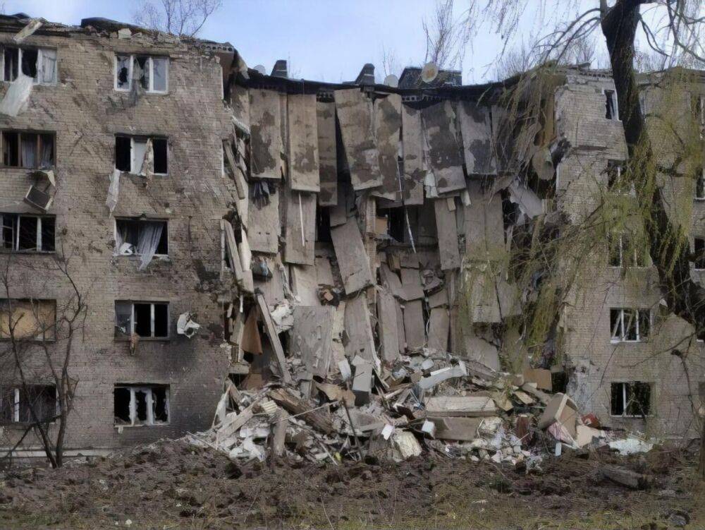 Обстрелы Донецкой области. Оккупанты убили одного и ранили восемь мирных жителей, повреждены жилые дома и детский сад