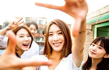 В Южной Корее молодым людям будут платить $490, чтобы они просто выходили из дома