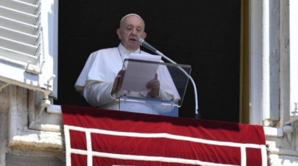 Папа Римский Франциск помолился, чтобы Украина и россия достигли мира