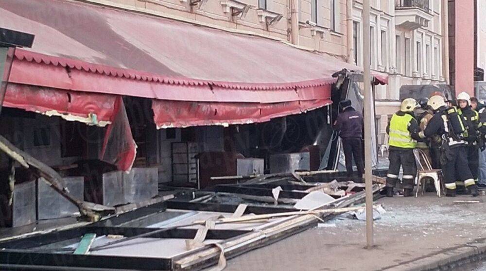 В Петербурге при взрыве в кафе погиб российский пропагандист Татарский – росСМИ