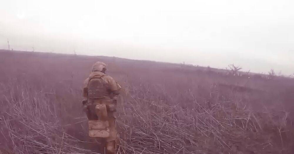 "Миссия чести": в ВСУ рассказали об эвакуации тела защитника "из-под носа" врага (видео)