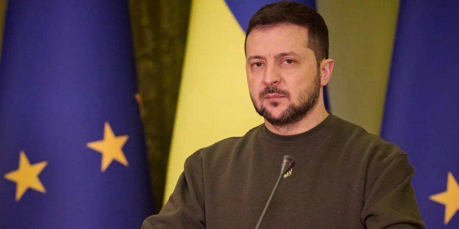 Зеленский ответил на петицию о пожизненном заключении для чиновников за коррупцию во время военного положения