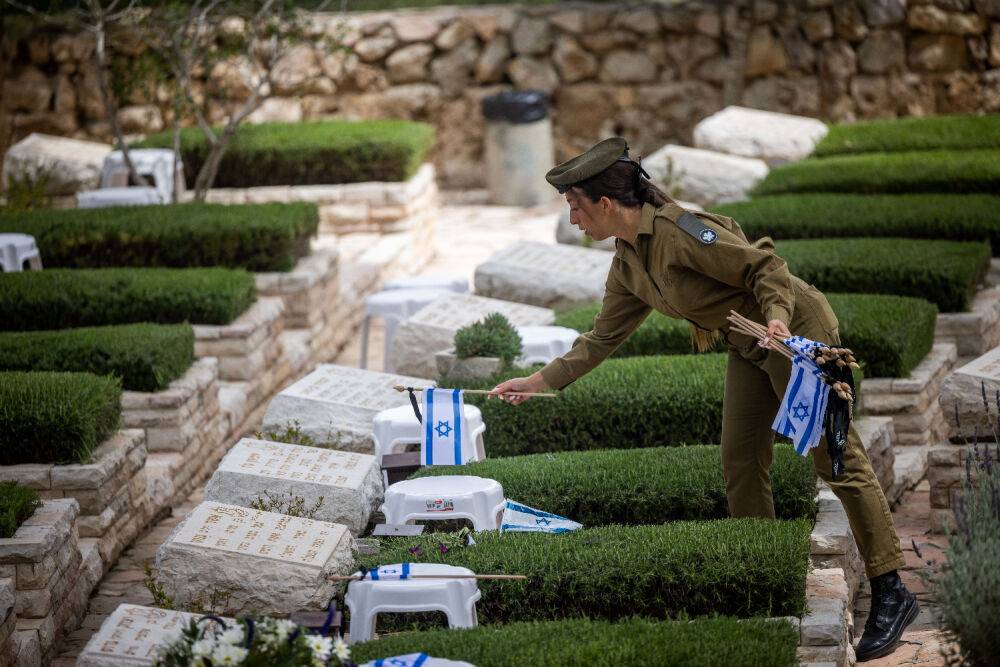 Два министра отказались от речей на военных кладбищах, Бен-Гвир поедет «обнять тех, кто его не любит»