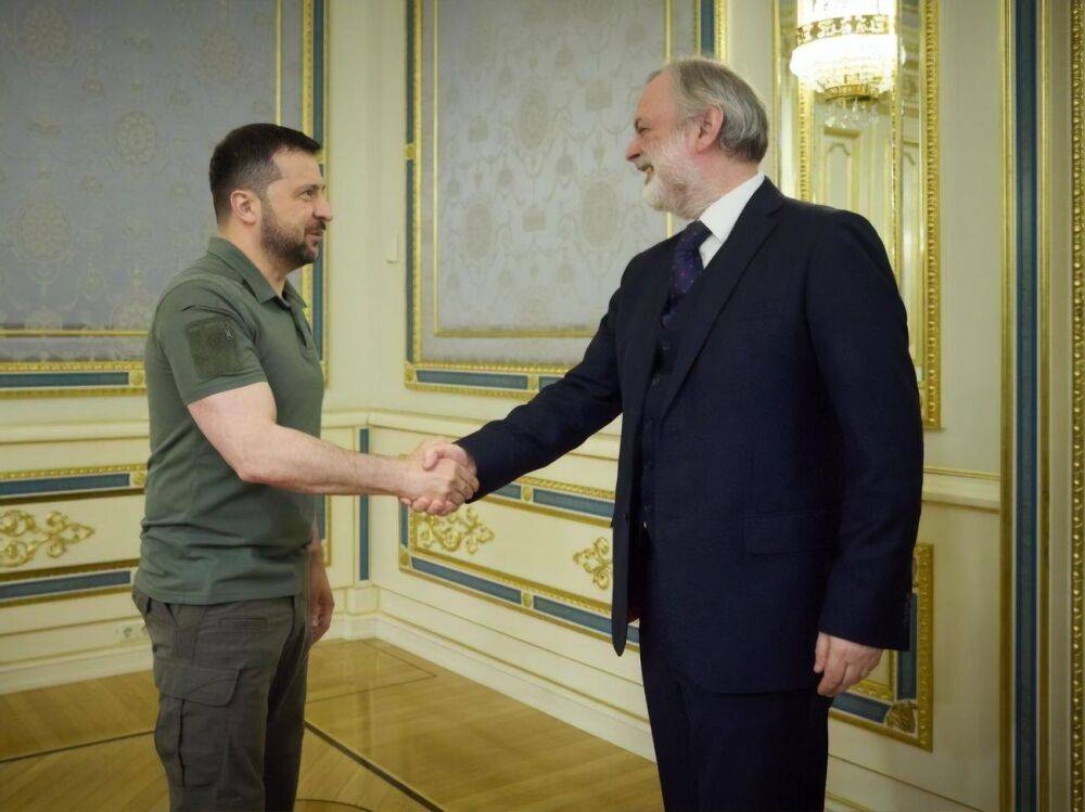 Зеленский обсудил с советником премьер-министра Великобритании оборонную поддержку Украины и предстоящий саммит НАТО
