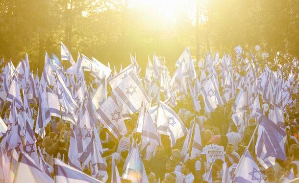 200.000 израильтян вышли на демонстрацию в поддержку судебной реформы в Иерусалиме