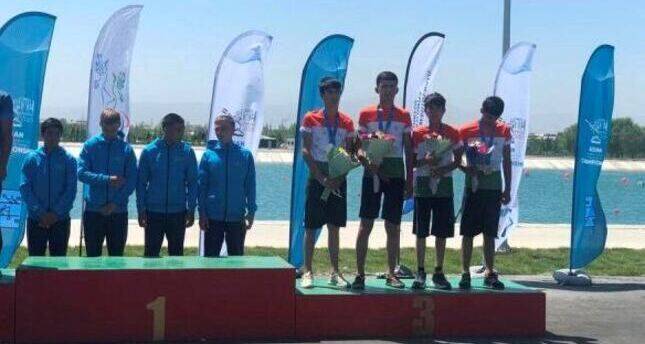 Таджикская молодёжь завоевала бронзовую медаль в гонке на каноэ-четвёрке на Чемпионате Азии