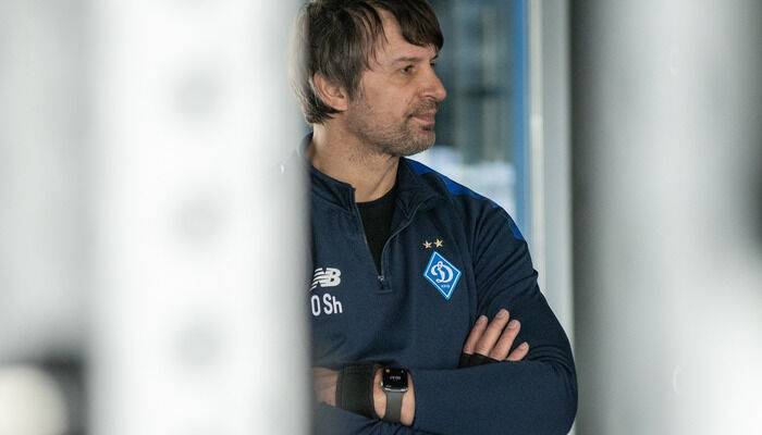 Шовковский временно (?) заменил Луческу в тренерском штабе Динамо. Есть 5 вопросов по этому назначению и решению Суркиса.