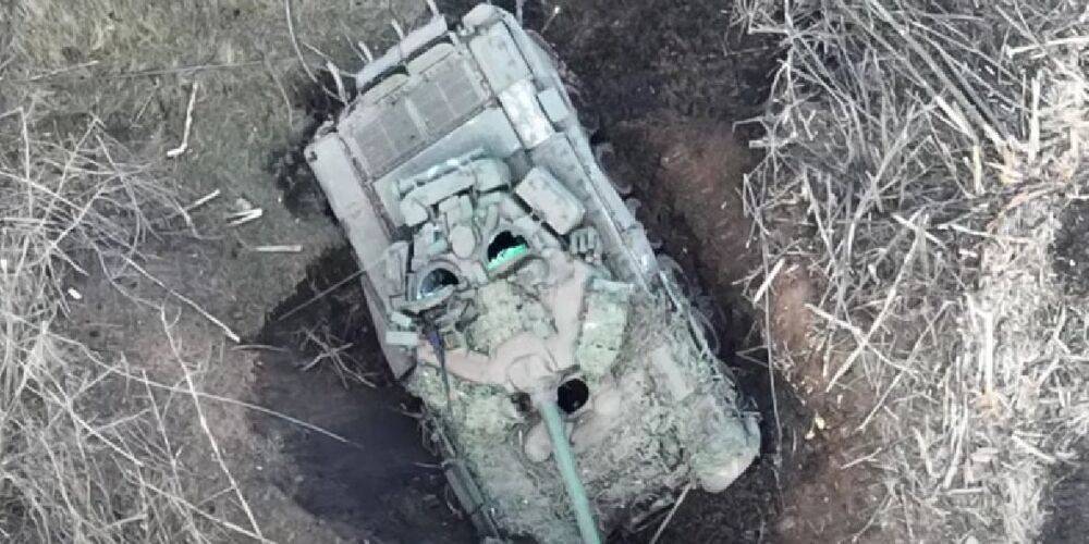 Танки, БМП и опорные пункты. Спецназовцы СБУ уничтожили 21 цель за апрель — видео