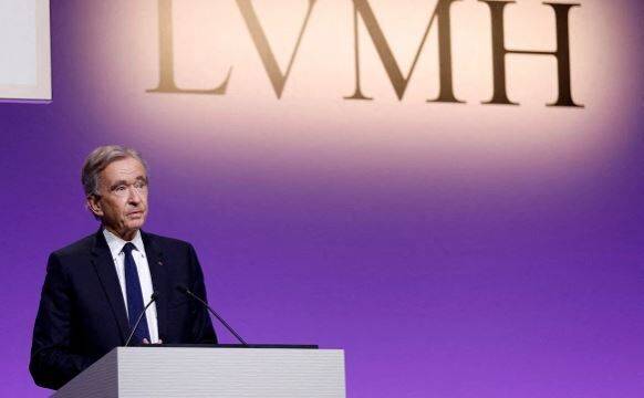 Владелец Louis Vuitton обогнал Маска в рейтинге богатейших людей мира