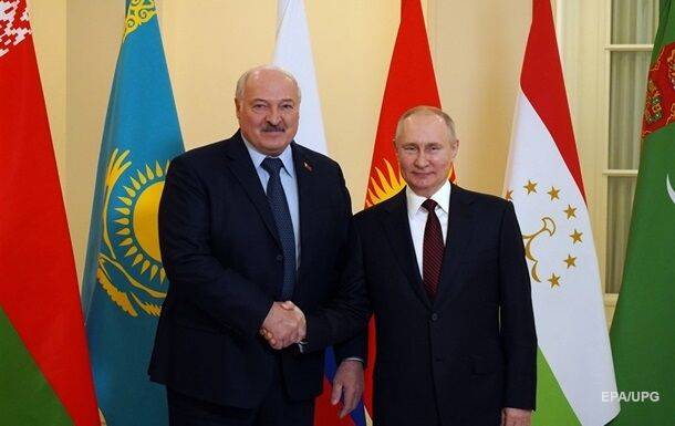 Социологи узнали об отношении украинцев к Путину и Лукашенко