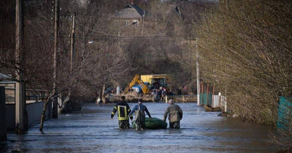 Потоп в Краматорске: 17 человек эвакуировали из зоны стихийного бедствия, — глава Донецкой ОВА