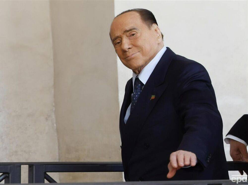 Врачи Берлускони подтвердили, что политик уже некоторое время болеет на лейкемию