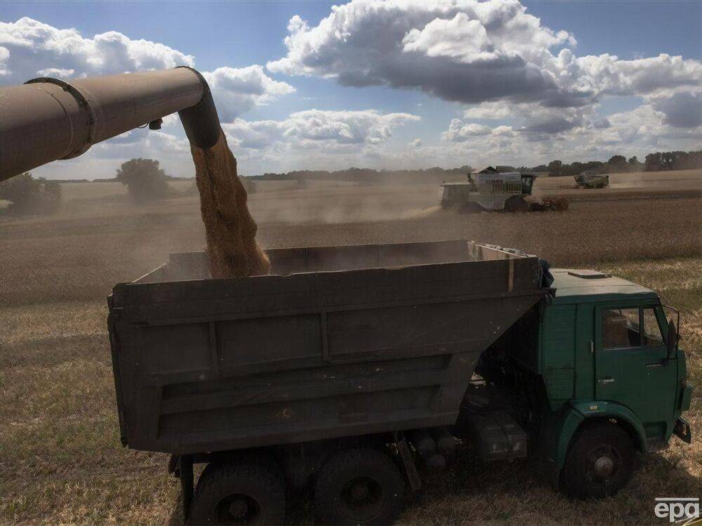 В Польше заявили о прекращении импорта украинского зерна как минимум до июля