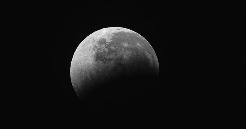 Холостая Луна в мае 2023: когда будет и что нельзя делать