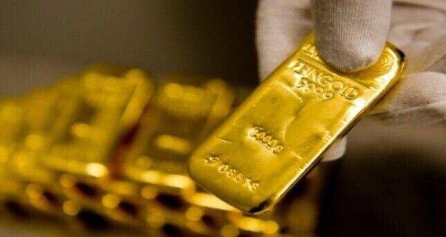 В апреле золотовалютные резервы Узбекистана сократились на $230 млн