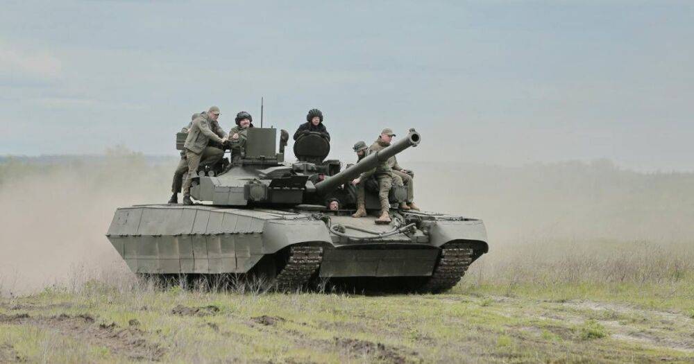 БМ "Оплот" в строю: Резникову показали украинский танк на одном из полигонов (фото)