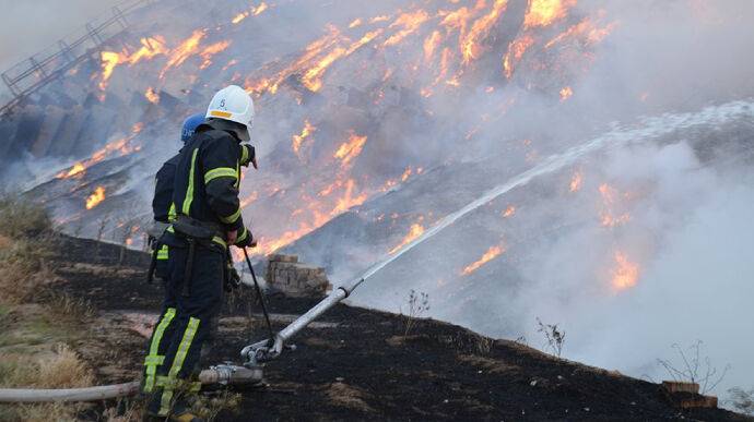 В Николаеве враг попал в гражданские объекты, возникли пожары
