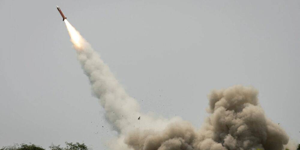 С помощью ракеты Кинжал. Россия пыталась уничтожить систему ПВО Patriot возле Киева — CNN