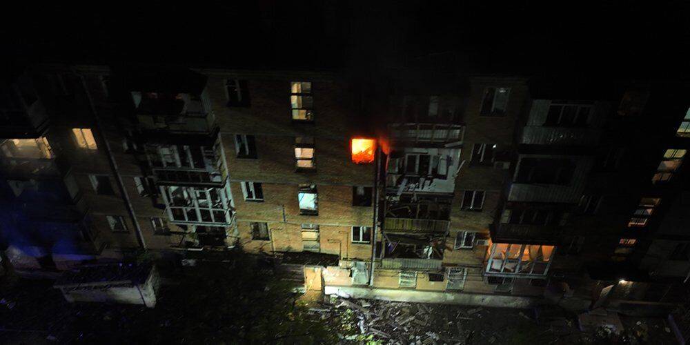 Атака Шахедов. В Николаеве зафиксировано попадание в пятиэтажку: трое пострадавших