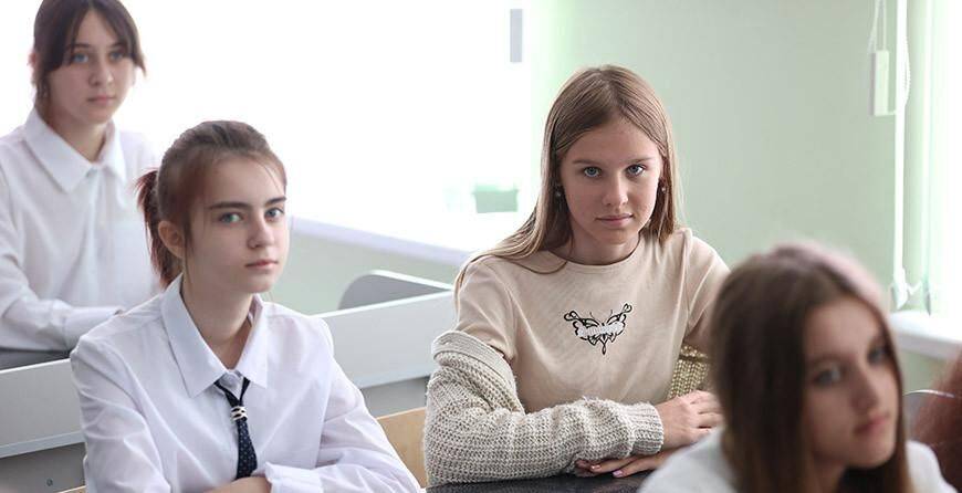 Первый ЦЭ для 11-классников Беларуси пройдет 14 мая