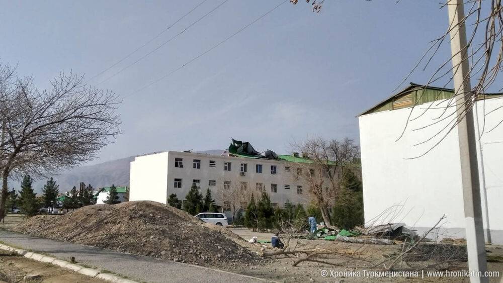 Переехавшие в Безмеин после сноса домов в Ашхабаде жильцы не могут оформить права на новые квартиры