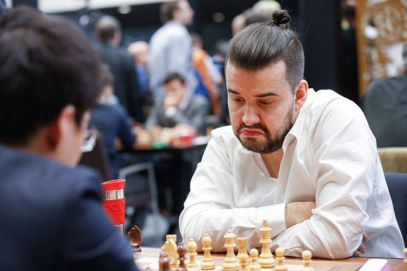 Непомнящий проиграл в седьмом туре шахматного турнира в Бухаресте
