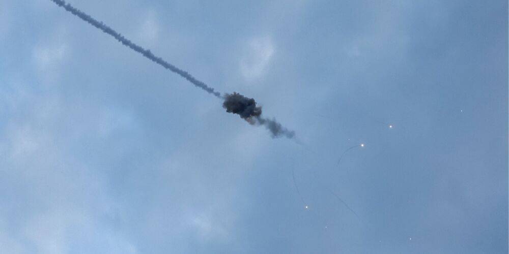 Две ракеты, выпущенные по Харькову, взорвались в РФ