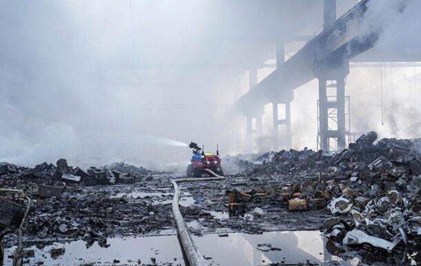 ГСЧС с помощью робота потушили пожар в Тернополе