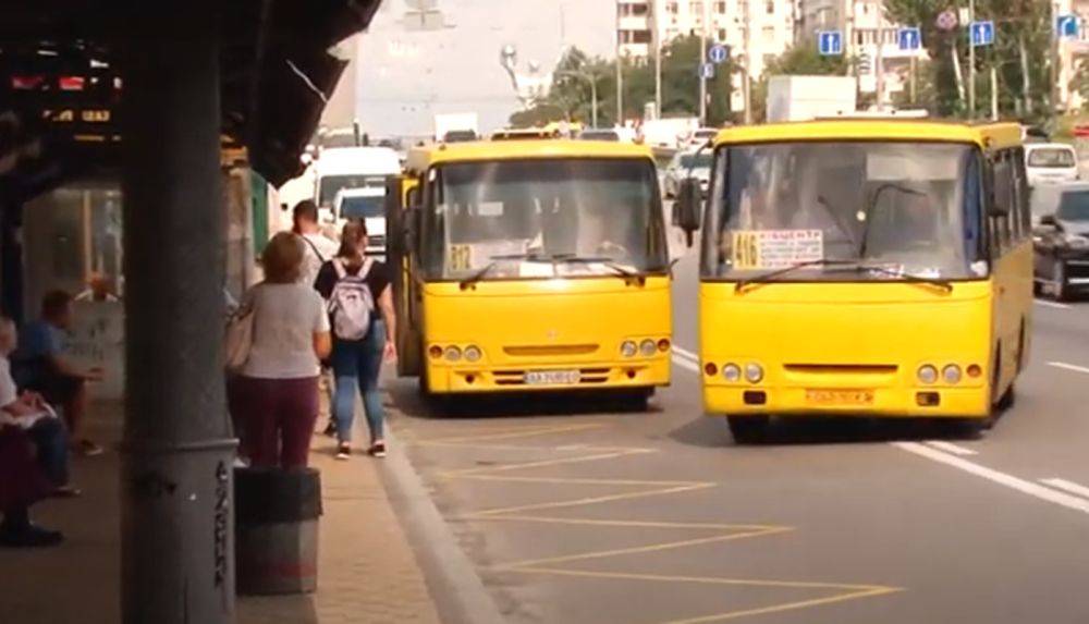 Все из-за постоянных тревог: в Киеве радикально изменили правила работы общественного транспорта и проезда для частных авто