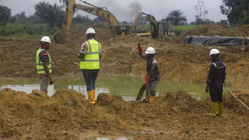 Нигерия обвиняет нефтяные компании в экологической катастрофе