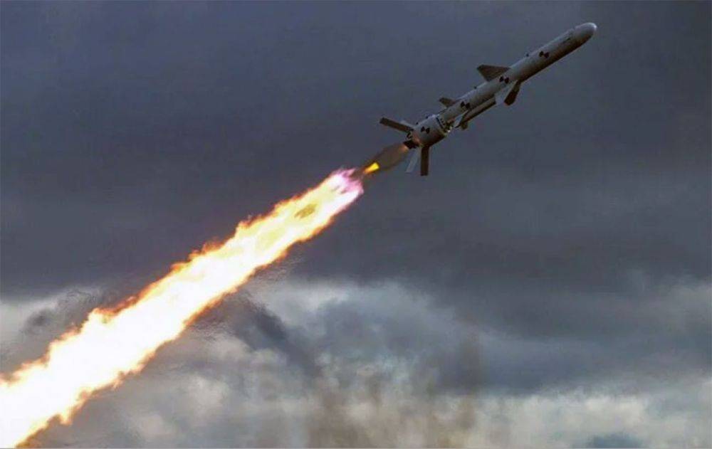 Ночная массированная ракетная атака на Украину: первые подробности обстрела Киева и Одессы