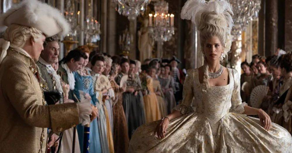 Винтаж и бриллианты: во что Chanel одел фаворитку короля в фильме "Жанна Дюбарри"