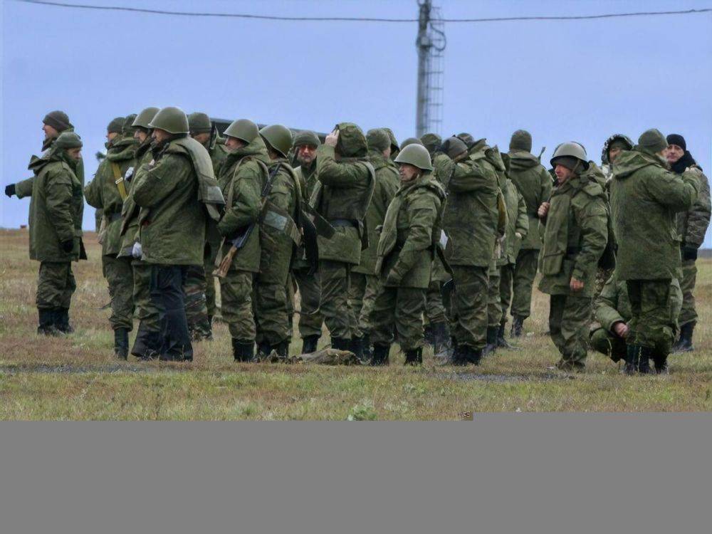 Оккупанты обустроили лагеря резервистов в Луганской области, в них содержат местных жителей и российских заключенных – Минобороны Украины