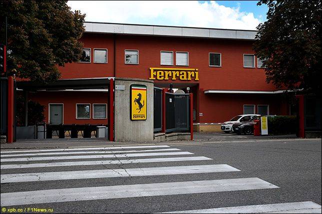 Ferrari пожертвовала пострадавшим миллион евро