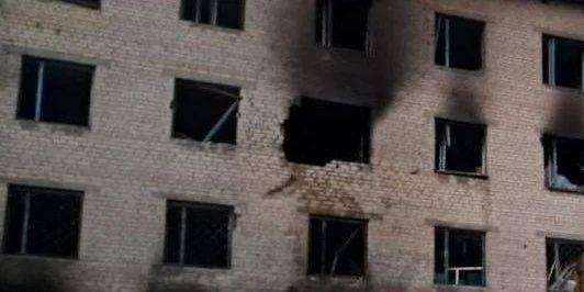 Россия ночью ударила по предприятию в Кривом Роге: разрушены цеха, начался пожар — фото