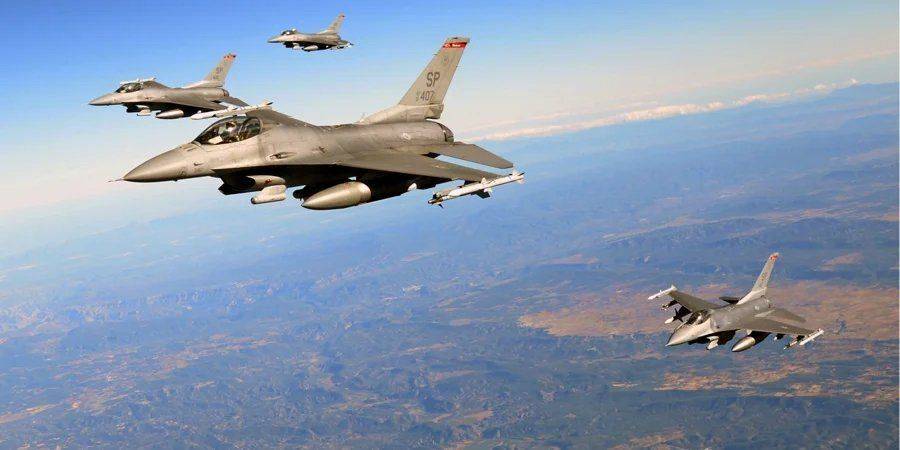 США и союзники планируют предоставить Украине истребители F-16 — СМИ