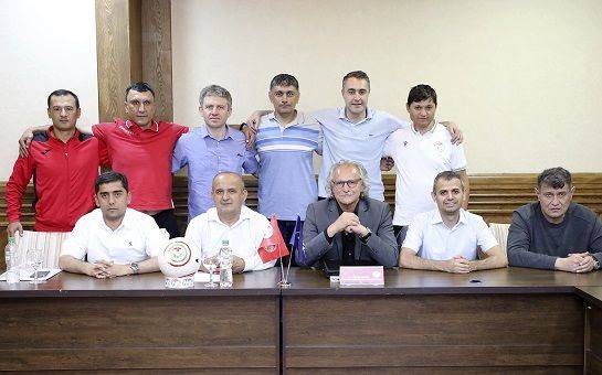 В Душанбе состоялось заседание тренерского совета ФФТ