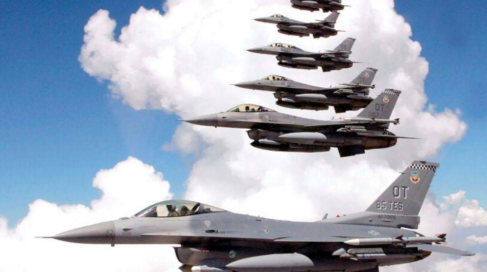 В Воздушных силах рассказали, сколько F-16 может получить Украина в первой волне помощи