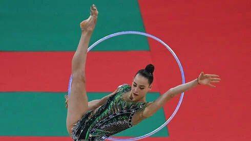 Ася Кац завоевала серебро на чемпионате Европы по художественной гимнастике