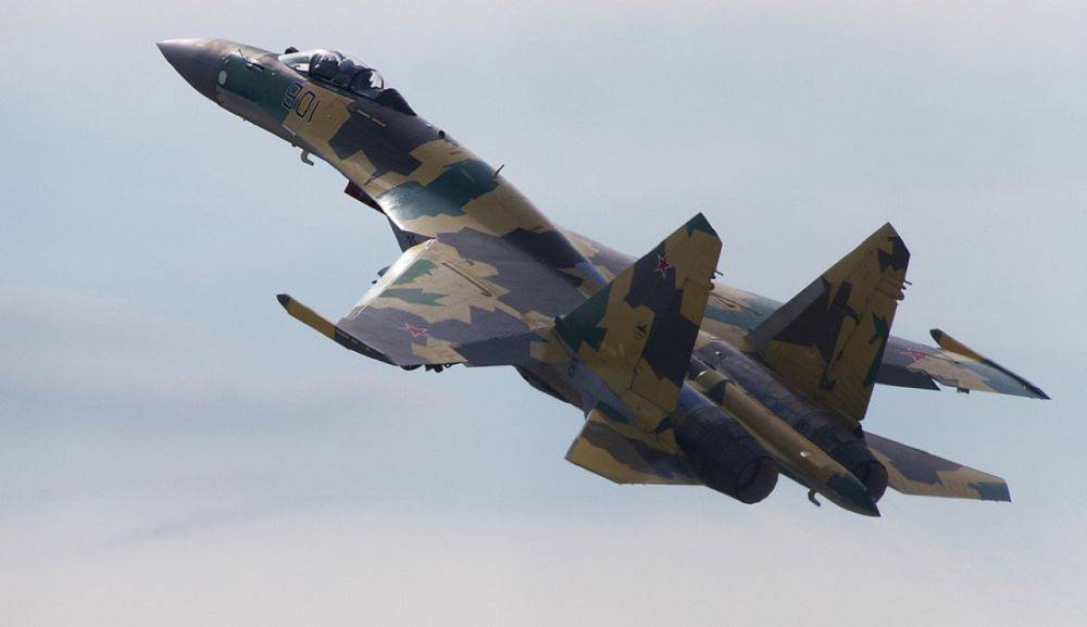 Самолет Су-35 сбили над Черным морем - подробности от Воздушных сил - война в Украине