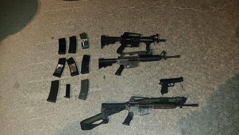 Подозрение: полицейский в Петах-Тикве поставлял оружие террористам