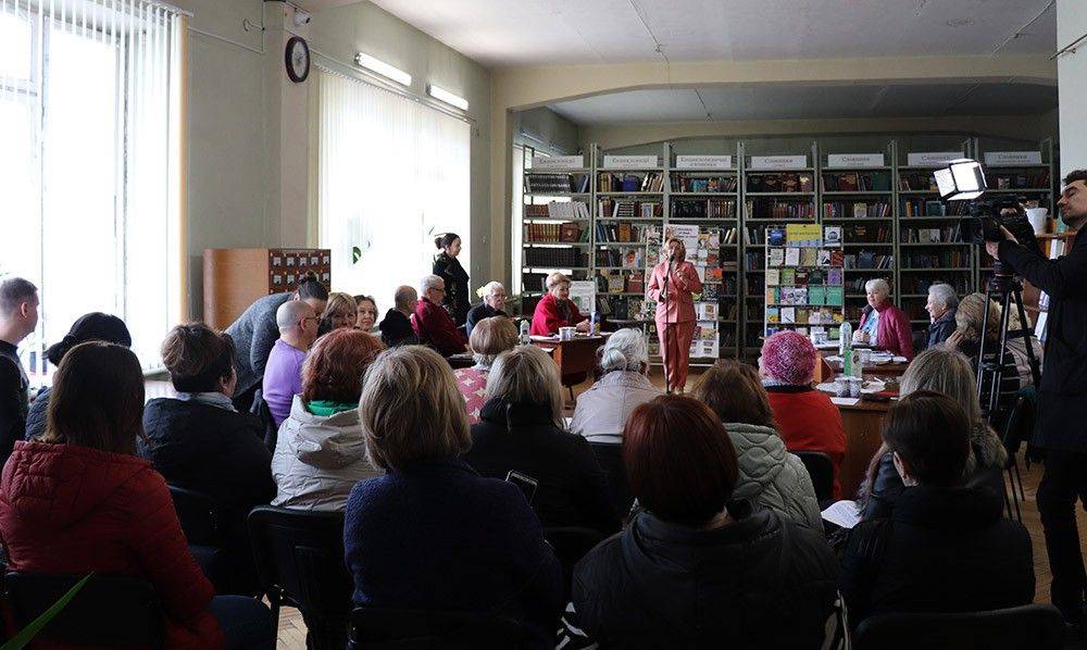 Одесский «Украинский дом» подготовил призы для посетителей языкового клуба | Новости Одессы